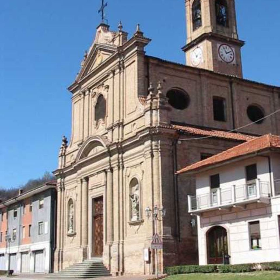 chiesa parrocchiale di Corneliano d’Alba